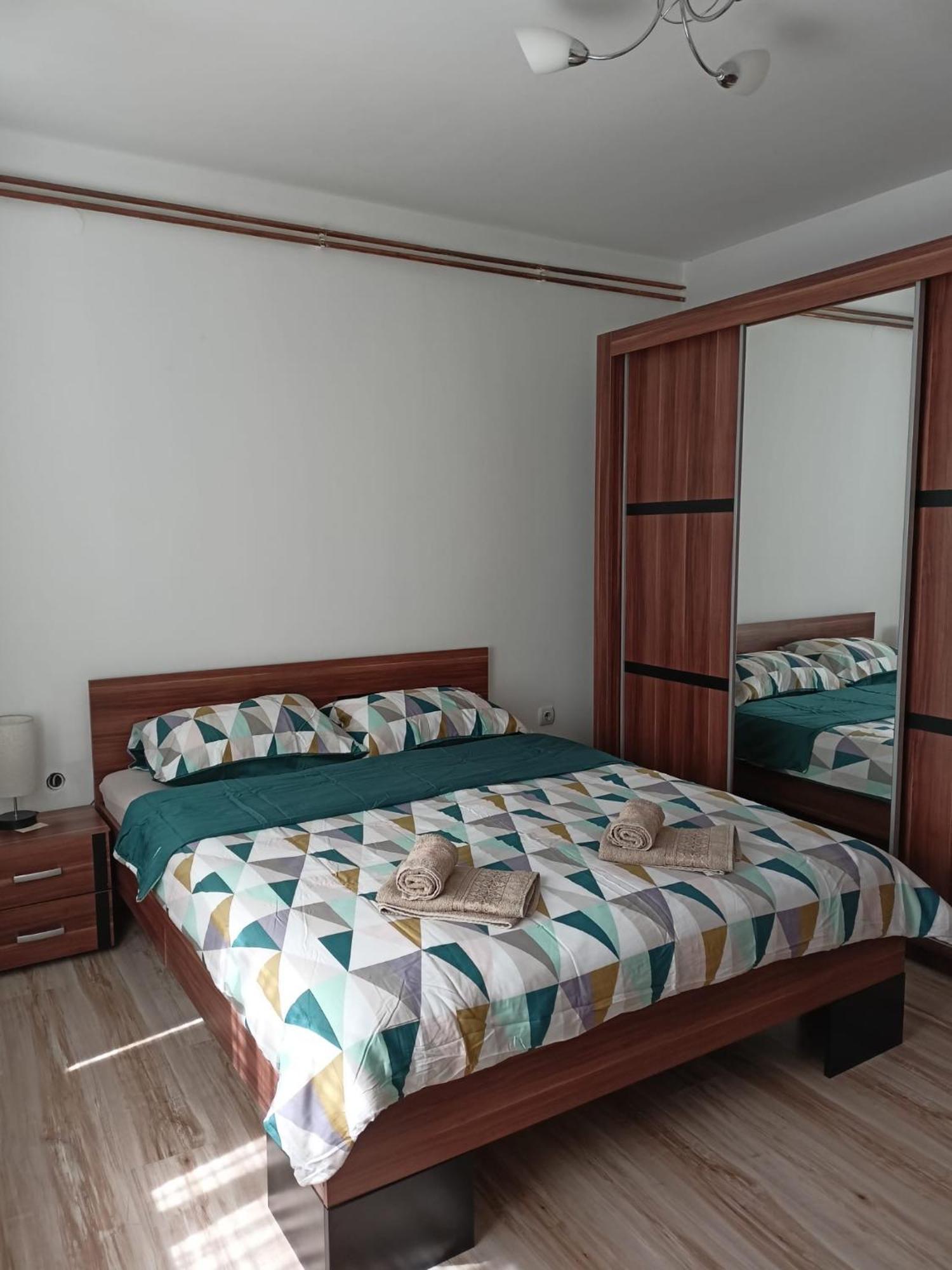 Apartmani Dora Leskovac Leskovac  Luaran gambar