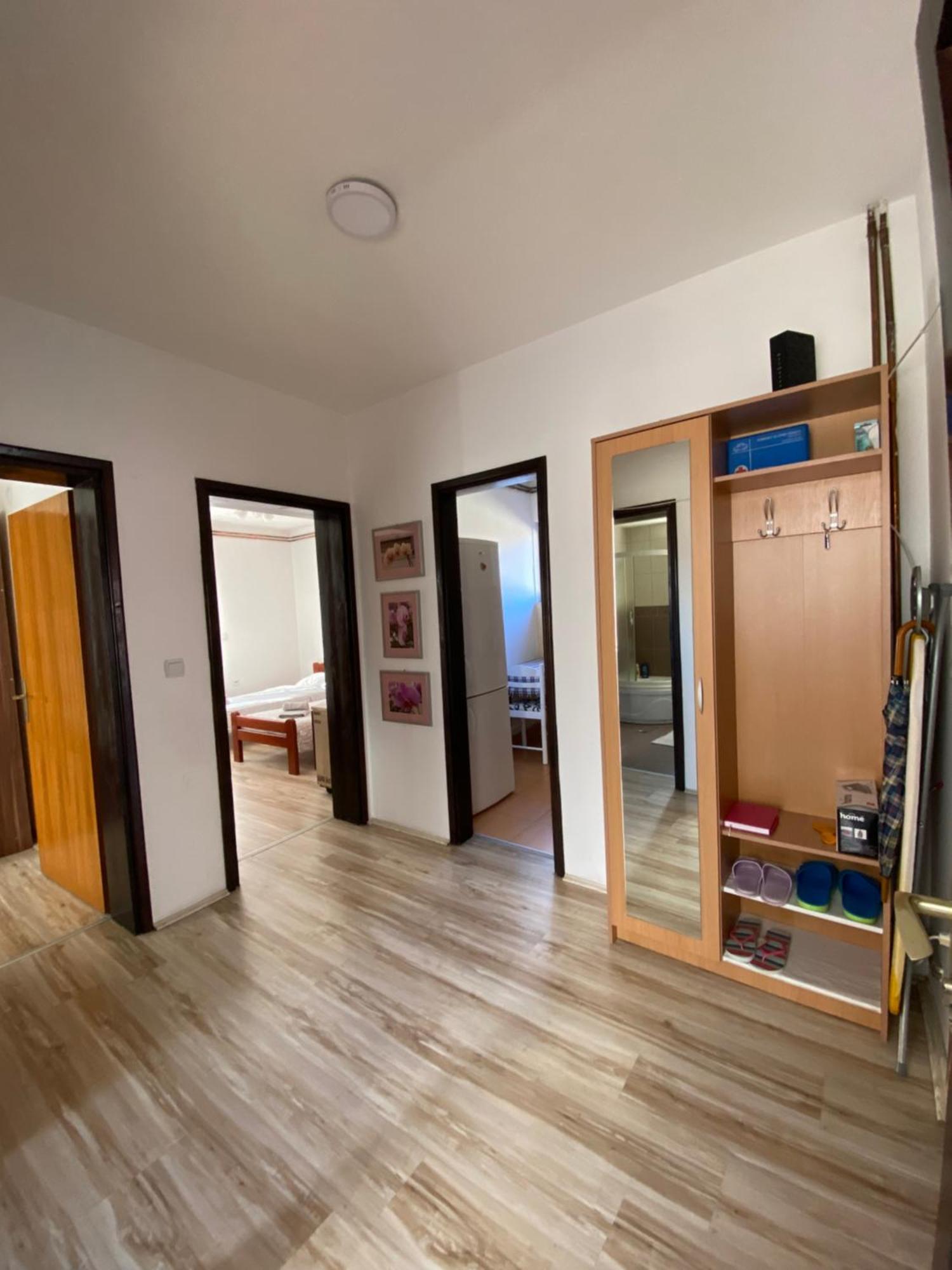 Apartmani Dora Leskovac Leskovac  Luaran gambar