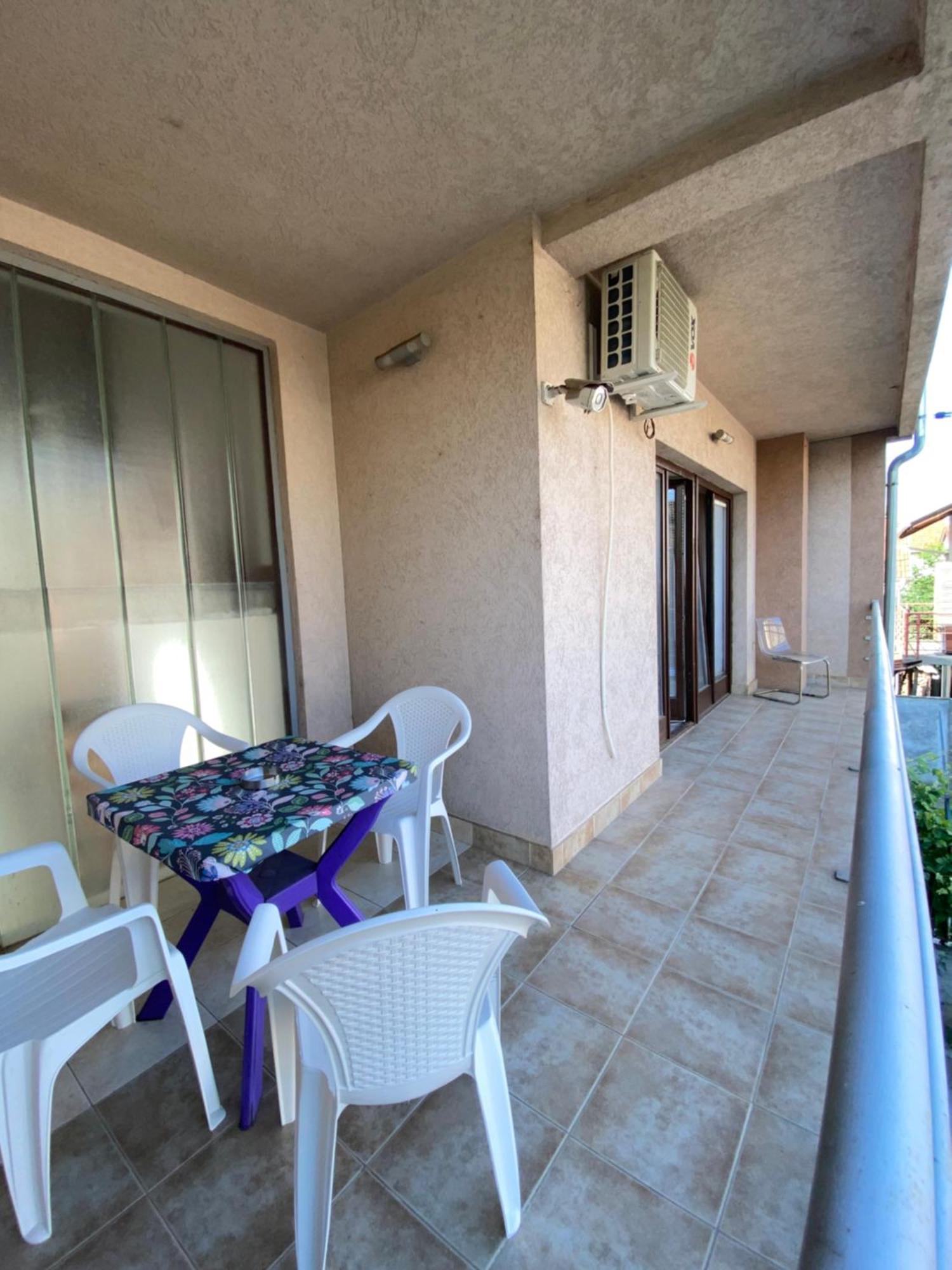Apartmani Dora Leskovac Leskovac  Luaran gambar