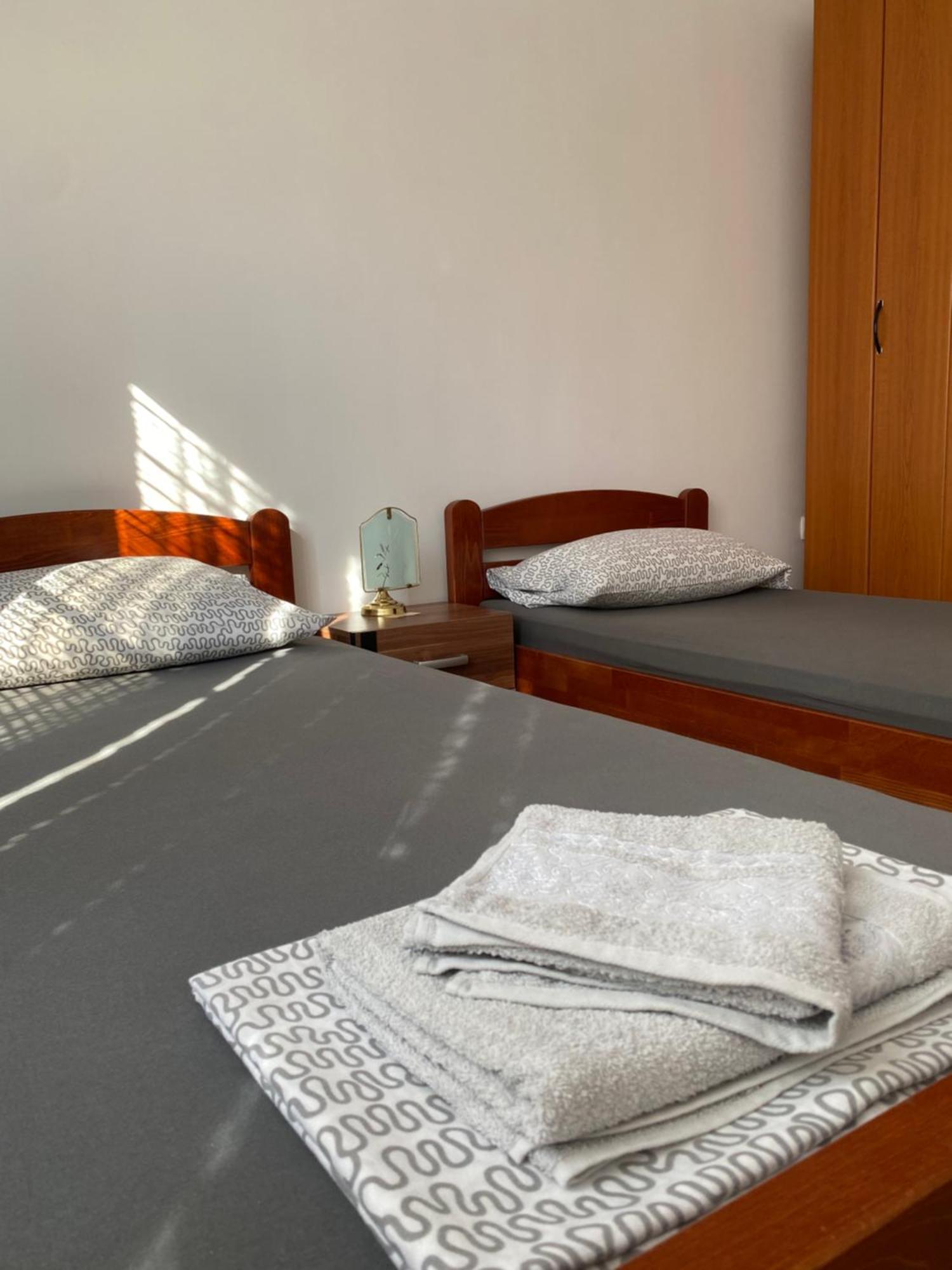 Apartmani Dora Leskovac Leskovac  Luaran gambar