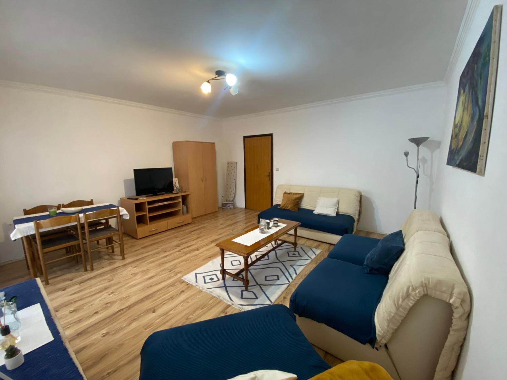 Apartmani Dora Leskovac Leskovac  Luaran gambar